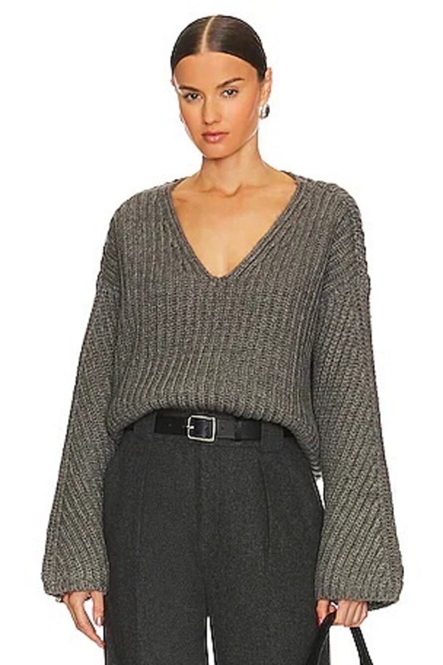 Song of Style Wool Blend V-Neck Ribbed Knit Charcoal Gray Sweater Size Large